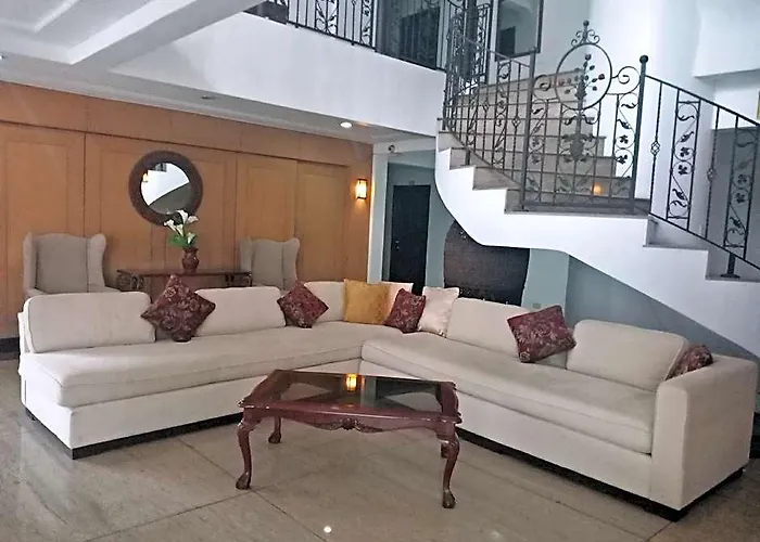 Hotel Casa Micarosa And Residences Manille